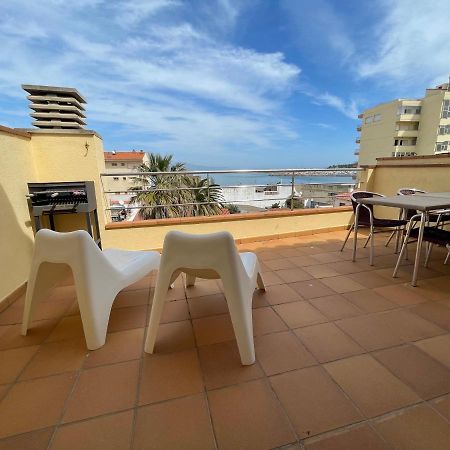 Mona Apartment L' Escala Екстериор снимка