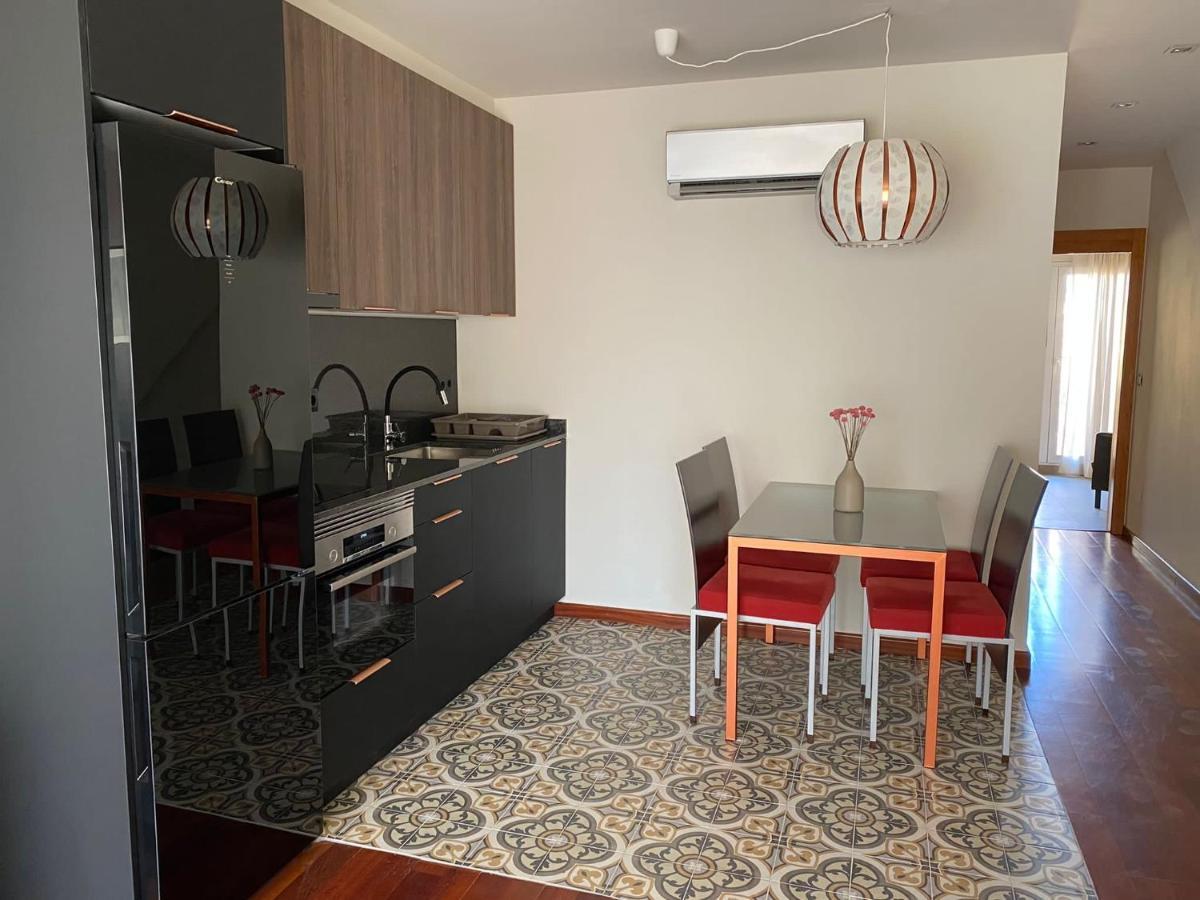Mona Apartment L' Escala Екстериор снимка