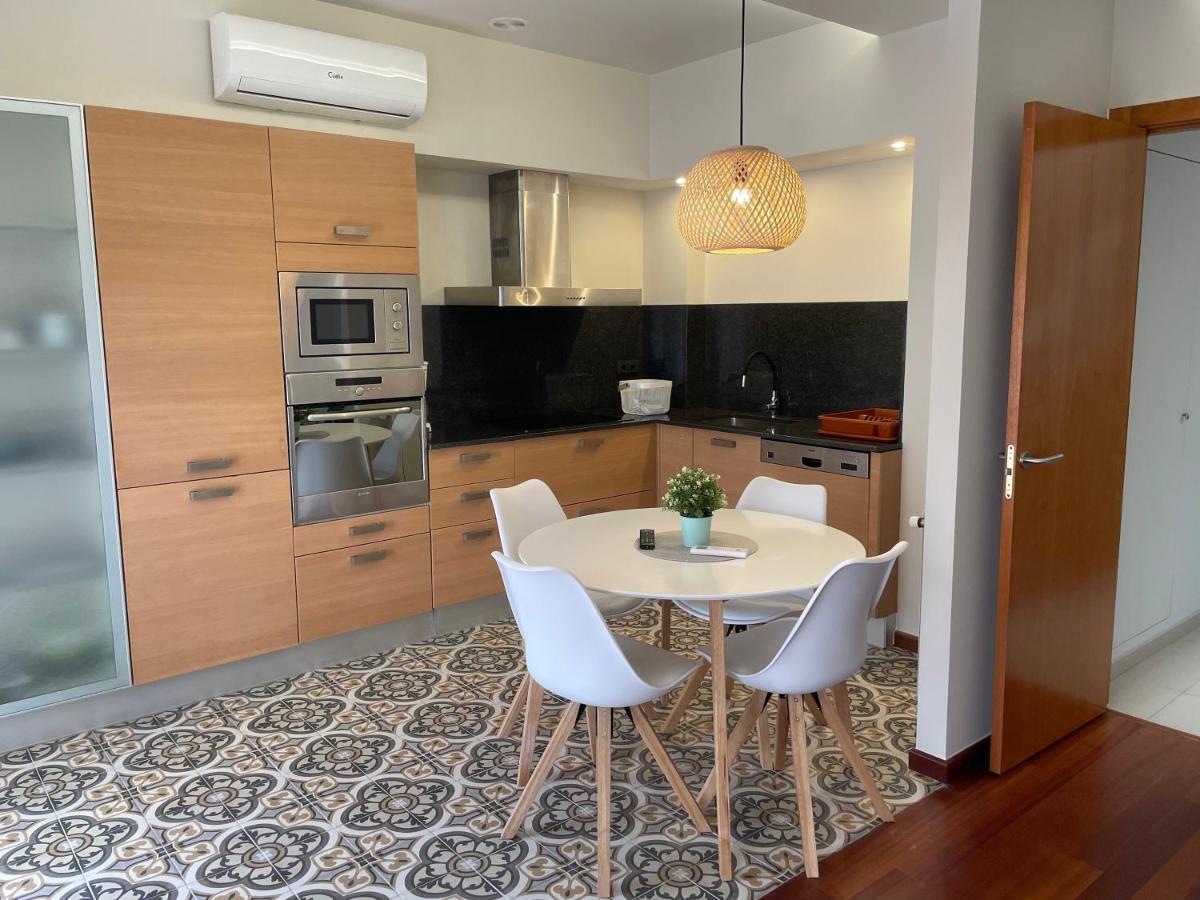 Mona Apartment L' Escala Екстериор снимка